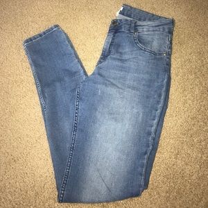 High waist jeans